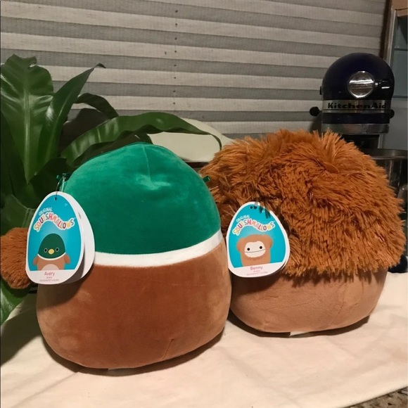 Avery and Benny 8” squishmallows - Picture 4 of 4